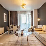Spacious 1006 Апартаменти Бухарест