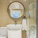 Spacious 1006 Апартаменти Бухарест