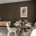 Spacious 1006 Апартаменти Бухарест
