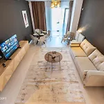 Spacious 1006