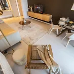 Spacious 1006 *